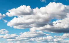 nuages-blancs-ciel-bleu-dete-copie